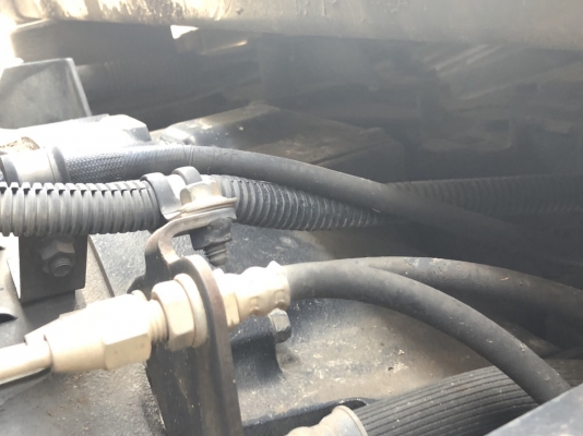 ขายรถหัวลากหางพื้นเรียบ ISUZU GXZ23KZ24เครื่อง270แรงม้ากับหางPSสนใจโทร 081-970-1072