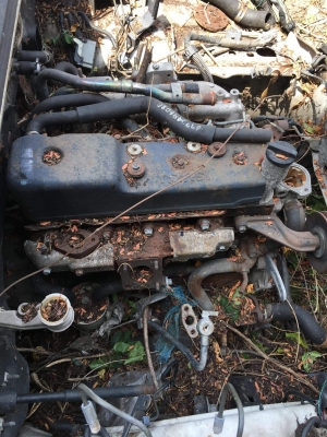 ขายอีกครั้งสำหรับคนพร้อมเท่านั้น ขายซาก d-max  จับซากรถkia เป็นอะไหล่ครับมัดรวม 35,000