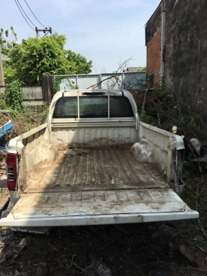 ขายอีกครั้งสำหรับคนพร้อมเท่านั้น ขายซาก d-max  จับซากรถkia เป็นอะไหล่ครับมัดรวม 35,000