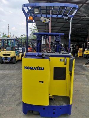 รถไฟฟ้ายืนขับโคมัสสึรุ่น 12 น้ำหนักยก 1.5 ตัน เสาสูง 4 เมตร ฟลูฟรีเข้าตู้ รถนอกนำเข้า