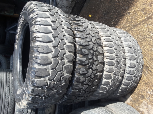 Maxxis Bighorn 265-70-17 ปี16 สภาพดี 1ชุด Maxxis Bighorn 265-70-17 ปี16 สภาพดี 1ชุด