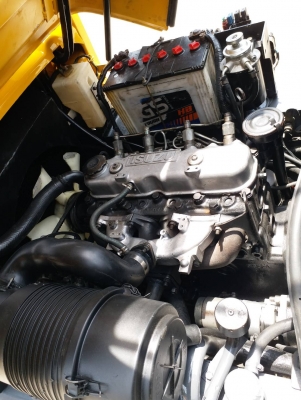 ขายรถยกโฟร์คลิฟท์ยี่ห้อ TCM 2.5 ตัน ดีเซล เสาสูง4 เมตร