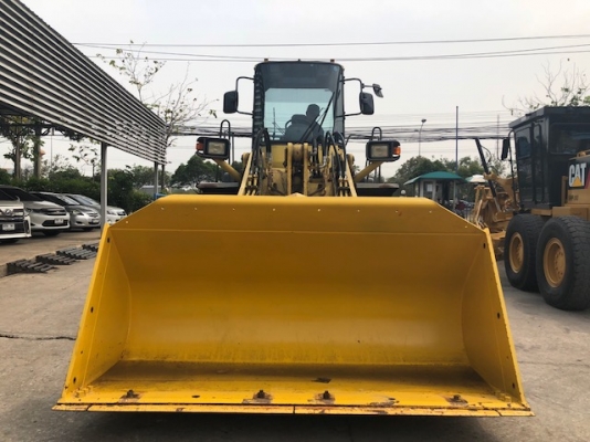 รถตักล้อยาง Komatsu WA300-3 รถเก่านอกสภาพดี นำเข้าจากญี่ปุ่น มีให้เลือกหลายคัน พร้อมใช้งาน  -เครื่องยนตร์ Komatsu 6 สูบ  สนใจติตด่อได้ที่ 065 639-3623