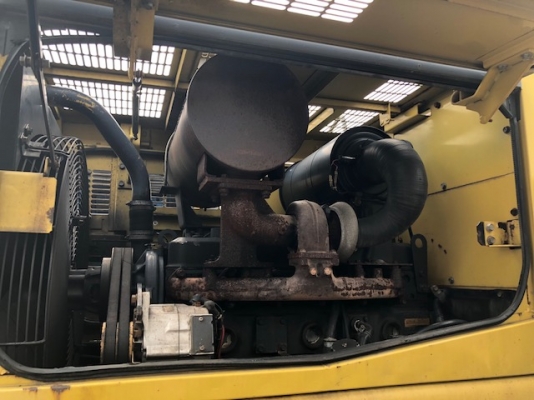 รถตักล้อยาง Komatsu WA300-3 รถเก่านอกสภาพดี นำเข้าจากญี่ปุ่น มีให้เลือกหลายคัน พร้อมใช้งาน  -เครื่องยนตร์ Komatsu 6 สูบ  สนใจติตด่อได้ที่ 065 639-3623