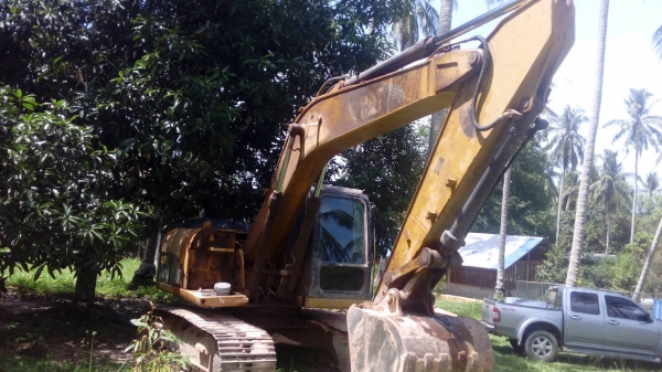 ขายแบคโฮCAT315-D-L ระบบไฟเต็มรถทำงานปกติเอกสารเล่มทะเบียนราคา 1,150,000 ขายแบคโฮCAT315-D-L ระบบไฟเต็มรถทำงานปกติเอกสารเล่มทะเบียนราคา 1,150,000