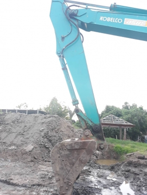 Kobelco SK 120 mark 3 เอกสารอินวอยซ์ เครื่องเดิม ปั๊มแรง ไฟฟ้าครบ บูมปลายพิเศษ มีตัวสับคอนโทรล เอวแน่น เฟรมสวย โซ่หนา ใบแทรค 60 cm แถมแอร์ Kobelco SK 120 mark 3 เอกสารอินวอยซ์ เครื่องเดิม ปั๊มแรง ไฟฟ้าครบ บูมปลายพิเศษ มีตัวสับคอนโทรล เอวแน่น เฟรมสวย โซ่หนา ใบแทรค 60 cm แถมแอร์