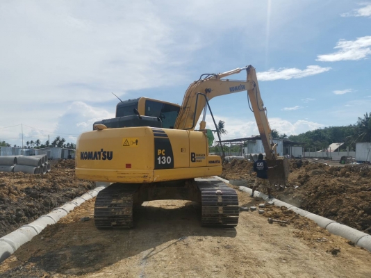 รถแบคโฮ KOMATSU Pc130-8. รถออกศูนย์ไทย เดือน7ปี59 กล้องหลัง คอมแทรคพร้อม มือเดียว เซอวิสศูนย์ตลอด