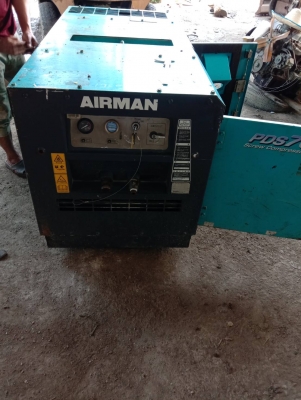 ขายเครื่องปั๊มลมAIRMAN - PDS70S เครื่องยนต์ยันมาร์ ขนาด3สูบ เชื้อเพลิงดีเซล มี 2 หัวลม สินค้าเดิมๆเก่านอก ขายเครื่องปั๊มลมAIRMAN - PDS70S เครื่องยนต์ยันมาร์ ขนาด3สูบ เชื้อเพลิงดีเซล มี 2 หัวลม สินค้าเดิมๆเก่านอก