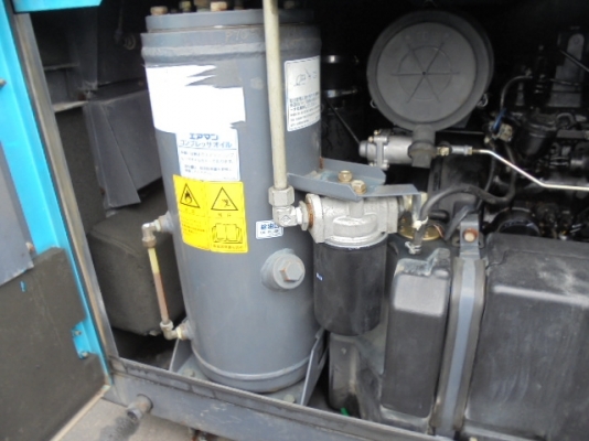 ขายเครื่องปั๊มลมAIRMAN - PDS70S เครื่องยนต์ยันมาร์ ขนาด3สูบ เชื้อเพลิงดีเซล มี 2 หัวลม สินค้าเดิมๆเก่านอก ขายเครื่องปั๊มลมAIRMAN - PDS70S เครื่องยนต์ยันมาร์ ขนาด3สูบ เชื้อเพลิงดีเซล มี 2 หัวลม สินค้าเดิมๆเก่านอก