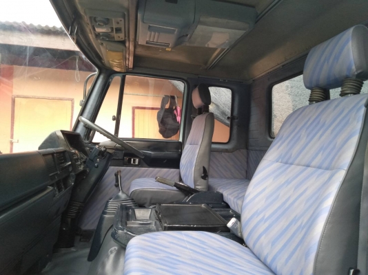 ขาย !!! หัวสิบล้อ isuzu ร็อคกี้  ตาหวาน เก่าญี่ปุ่น พร้อมใช้ มีขาดีดหน้า-ขาคำ้หลัง คันเกียร์ เบรคทิฟฟี่ เรือนไมล์ คอลโซน สวยครบ