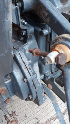 ขาย L3408DTสภาพพร้อมใช้งาน เครื่อง เกียรดี ไม่หอนไฮโลลิกแจ๋วๆ มาพร้อมอุปกร ดันหน้า+ผาน6ผาน6เล่มทะเบียนพร้อมโอนปี51