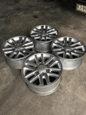 ชุดที่2 ล้อฟอจูนเนอร์17 ไม่ซ่อมคตดุ้ง มีลอยตามใช้งานเล็กน้อย สนใจโทร0879050181.ส่งได้ทั่วไทย
