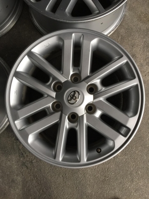 ชุดที่2 ล้อฟอจูนเนอร์17 ไม่ซ่อมคตดุ้ง มีลอยตามใช้งานเล็กน้อย สนใจโทร0879050181.ส่งได้ทั่วไทย