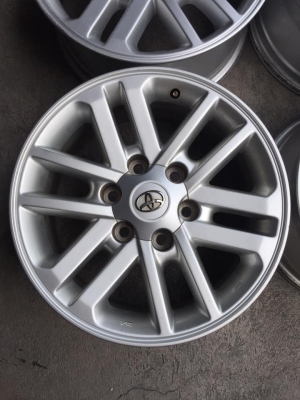 ชุดที่3 ล้อฟอจูนเนอร์17+น๊อต เดิมๆไม่ซ่อมคตดุ้ง มีลอยตามการใช้งาน โทร0879050181.ส่งได้ทั่วไทย ชุดที่3 ล้อฟอจูนเนอร์17+น๊อต เดิมๆไม่ซ่อมคตดุ้ง มีลอยตามการใช้งาน โทร0879050181.ส่งได้ทั่วไทย