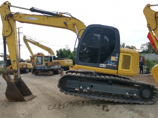 #ขายครับSk135yy04 อามพิเศษ สภาพพร้อมใช้งาน แอร์เย็นเร็วแรงไม่มีโหลด สนใจโทร.0851562314