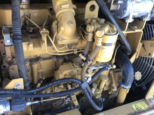 ขายรถตักล้อยาง CAT 910G นำเข้าเองจากญี่ปุ่น สภาพสวยพร้อมใช้ มีVDOการทำงานครับ