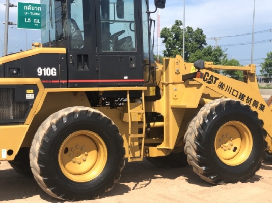 ขายรถตักล้อยาง CAT 910G นำเข้าเองจากญี่ปุ่น สภาพสวยพร้อมใช้ มีVDOการทำงานครับ
