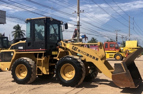 ขายรถตักล้อยาง CAT 910G นำเข้าเองจากญี่ปุ่น สภาพสวยพร้อมใช้ มีVDOการทำงานครับ