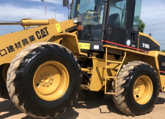 ขายรถตักล้อยาง CAT 910G นำเข้าเองจากญี่ปุ่น สภาพสวยพร้อมใช้ มีVDOการทำงานครับ