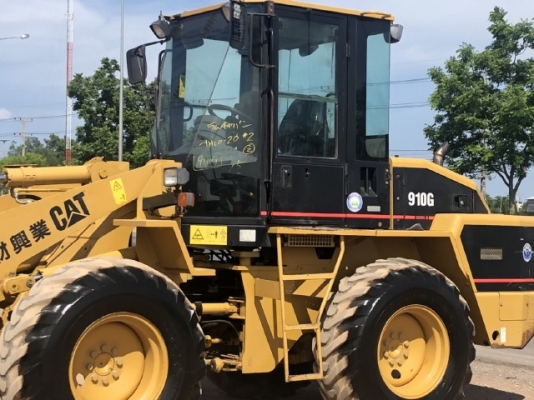 ขายรถตักล้อยาง CAT 910G นำเข้าเองจากญี่ปุ่น สภาพสวยพร้อมใช้ มีVDOการทำงานครับ