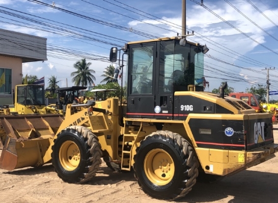 ขายรถตักล้อยาง CAT 910G นำเข้าเองจากญี่ปุ่น สภาพสวยพร้อมใช้ มีVDOการทำงานครับ