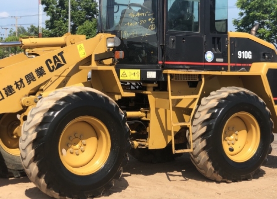 ขายรถตักล้อยาง CAT 910G นำเข้าเองจากญี่ปุ่น สภาพสวยพร้อมใช้ มีVDOการทำงานครับ