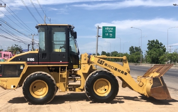 ขายรถตักล้อยาง CAT 910G นำเข้าเองจากญี่ปุ่น สภาพสวยพร้อมใช้ มีVDOการทำงานครับ