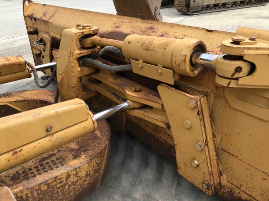 ขายรถดันดิน CAT D6N รถปี 2006 สภาพสวยมาก ๆ ใช้งาน 5 พันชั่วโมงเท่านั้น ขายรถดันดิน CAT D6N รถปี 2006 สภาพสวยมาก ๆ ใช้งาน 5 พันชั่วโมงเท่านั้น