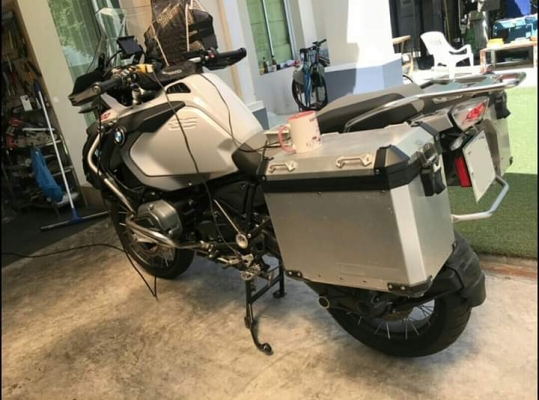 BMW R1200 GS ADVENTURE. ปี 2016 ไมล์ 5412 ของแต่งตามรูป จัดได้ 7.3 แสน รถไม่เคยล้ม ไม่มีรอย ราคา 780 BMW R1200 GS ADVENTURE. ปี 2016 ไมล์ 5412 ของแต่งตามรูป จัดได้ 7.3 แสน รถไม่เคยล้ม ไม่มีรอย ราคา 780