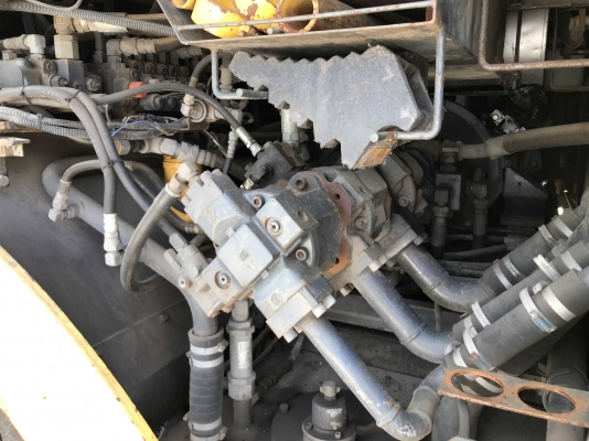 ขายรถปูยาง Sumitomo รุ่น HA60W-5 รถปี 2004 เดิม ๆ นำเข้าตรงจากญี่ปุ่น ราคาไม่แพงครับ ขายรถปูยาง Sumitomo รุ่น HA60W-5 รถปี 2004 เดิม ๆ นำเข้าตรงจากญี่ปุ่น ราคาไม่แพงครับ