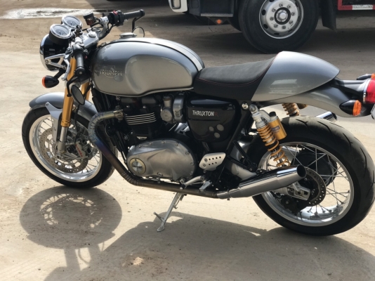 TRIUMPH THRUXTON R ปี2016 ไมล์ 1679 จัดได้ 4.5 แสน รถไม่เคยล้ม ไม่มีรอย ราคา 495,000 #เลขทะเบียนสวยทั้งสองคัน สนใจ. 081-3097045 TRIUMPH THRUXTON R ปี2016 ไมล์ 1679 จัดได้ 4.5 แสน รถไม่เคยล้ม ไม่มีรอย ราคา 495,000 #เลขทะเบียนสวยทั้งสองคัน สนใจ. 081-3097045