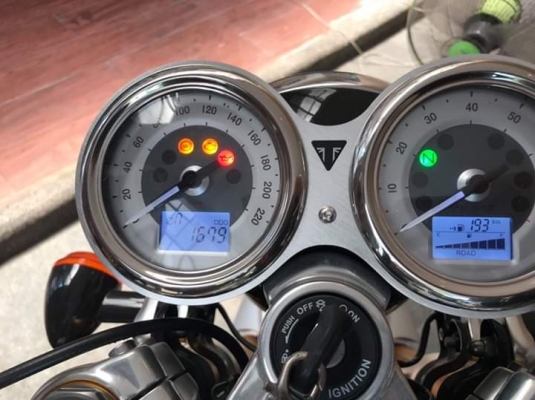 TRIUMPH THRUXTON R ปี2016 ไมล์ 1679 จัดได้ 4.5 แสน รถไม่เคยล้ม ไม่มีรอย ราคา 495,000 #เลขทะเบียนสวยทั้งสองคัน สนใจ. 081-3097045 TRIUMPH THRUXTON R ปี2016 ไมล์ 1679 จัดได้ 4.5 แสน รถไม่เคยล้ม ไม่มีรอย ราคา 495,000 #เลขทะเบียนสวยทั้งสองคัน สนใจ. 081-3097045