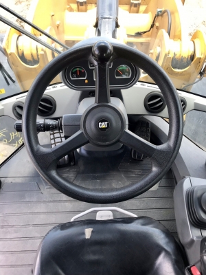 ขายรถตัก CATERPILLAR 938K นำเข้าจากญี่ปุ่น พร้อมใช้ครับ  ติดต่อ 063-9316985 ID LINE : 0639316985 ครับ