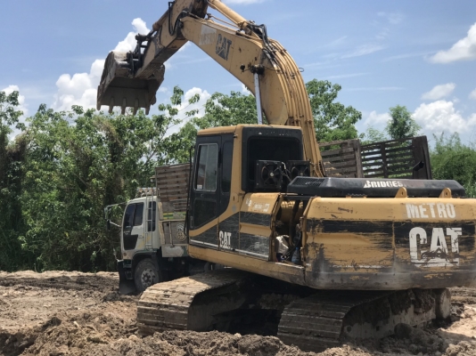 ขาย 495,000 CAT 320 v 2 ไฟฟ้าครบ เครื่องดี ปั้มแรง เอวแน่น ช่วงล่างพอใช้ เอกสารซื้อขาย รถอยู่ นครปฐม 090-772-3710 090-772-3708