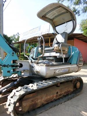 KOBELCO SK030 ขนาดPC-30 <มีVDOให้ชม>คอลโทนสั้นปั๊มนิ้ว รถเก่านอกมีเอกสาร☎️ติดต่อ 085-5632278<ราคาต่อรองได้>