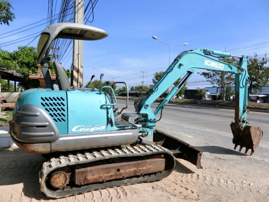 KOBELCO SK030 ขนาดPC-30 <มีVDOให้ชม>คอลโทนสั้นปั๊มนิ้ว รถเก่านอกมีเอกสาร☎️ติดต่อ 085-5632278<ราคาต่อรองได้>