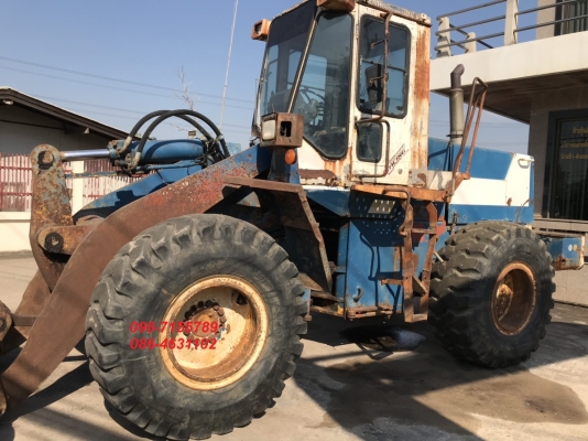 ขาย!! >>> รถตักล้อยาง Komatsu WA300-1 รถพร้อมใช้งาน <<< เบอร์ติดต่อ 098-7155789 086-4631102