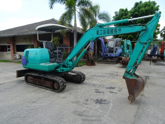 ขายรถขุด Komatsu PC30-7 คอนโทรลน้ำมัน ปั้มนิ้ว เดิมๆจากญี่ปุ่น นำเข้าเอง ขายรถขุด Komatsu PC30-7 คอนโทรลน้ำมัน ปั้มนิ้ว เดิมๆจากญี่ปุ่น นำเข้าเอง