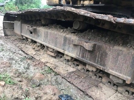 ขาย 450,000 CAT 320 v2 เครื่องดี ปั๊มแรง ไฟฟ้าตัดเอวแน่น ช่วงล่างดี รถพร้อมใช้งาน เอกสารซื้อขาย รถอยู่ นครปฐม 090-772-3710 090-772-3708