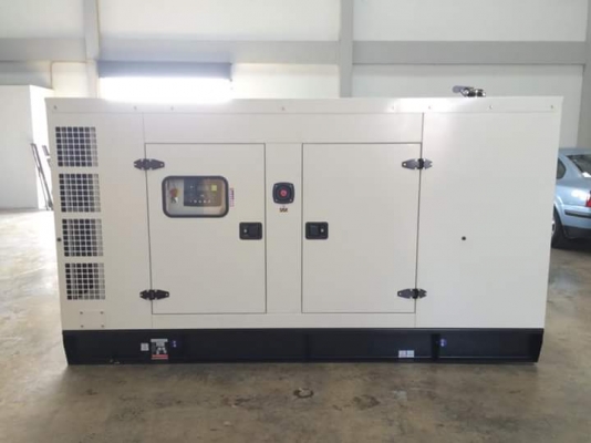 เครื่องปั่นไฟ 110KVA/88KW 3เฟส รับประกันสินค้า 2ปี มีสินค้าพร้อมส่ง เครื่องปั่นไฟ 110KVA/88KW 3เฟส รับประกันสินค้า 2ปี มีสินค้าพร้อมส่ง