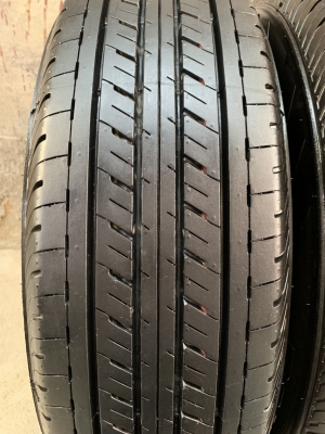 ยางป้ายแดง 215-70-16 Bridgestone ดอกยางเต็มๆ ตุ่มเป้งๆ
