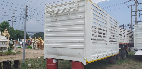 ขายกระบะเหล็ก ยกลงจาก อีซูซุ 300 เจ้าของขายเอง สนใจโทร 0982749338