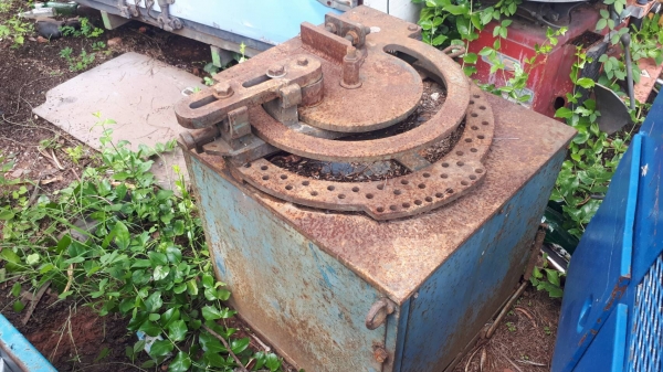 ขายตามสภาพ เครื่องดัดเหล็กเส้น ข้ออ้อย สำหรับ งานก่อสร้าง เก่าญี่ปุ่นแท้ มอเตอร์ไฟ 3 เฟส ญี่ปุ่น