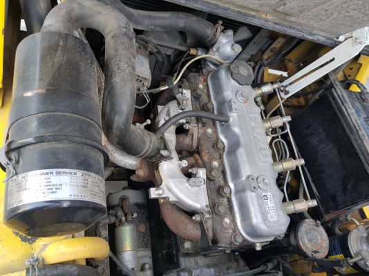 รถตักเล็ก ดีเซล TCM SD10Z6  เครื่องยนต์ดีเซล อีซูซุC240 (รับประกันเครื่องยนต์ ) ตักได้1ตันยกสูง3เมตร เก่าญี่ปุ่น ราคา 200,000 บาทรถพร้อมใช้งาน รับรองคุณภาพ สนใจติดต่อ #KPGแทรคเตอร์ 081-8416818, 083-4355829, 092-9938255  รับรองคุณภาพ ติดต่อสอบถามได้ที