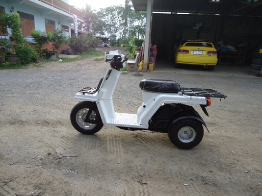 มอไซค์ HONDA gyro เครื่องดี สตาร์ทไฟฟ้า ราคา 9500 ติดต่อ 089 5389447 line id 0849028075
