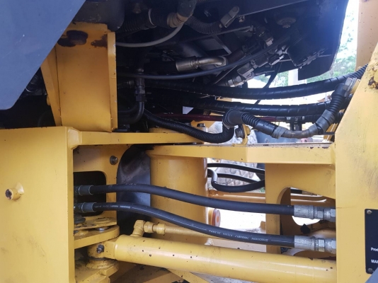 รถตักล้อยาง Komatsu WA80-3 เก่านอกใช้งาน 6000ช.ม เอกสารอินวอยซ์ รถตักล้อยาง Komatsu WA80-3 เก่านอกใช้งาน 6000ช.ม เอกสารอินวอยซ์
