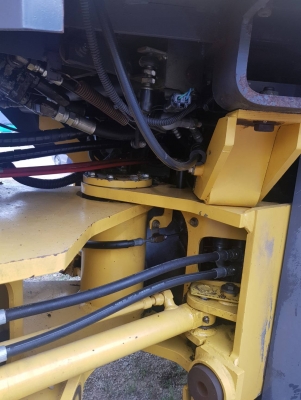 รถตักล้อยาง Komatsu WA80-3 เก่านอกใช้งาน 6000ช.ม เอกสารอินวอยซ์