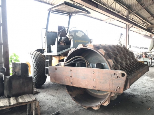 ขาย 295,000 รภฟอคร์ลิป KOMATSU FD35-4 ขนาด 3.5 ตัน ยกได้ 4 ม.งาคว่ำหงายได้ เครื่อง KOMATSU เกียร์แรง