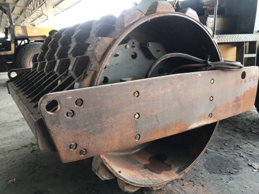 ขาย 295,000 รภฟอคร์ลิป KOMATSU FD35-4 ขนาด 3.5 ตัน ยกได้ 4 ม.งาคว่ำหงายได้ เครื่อง KOMATSU เกียร์แรง