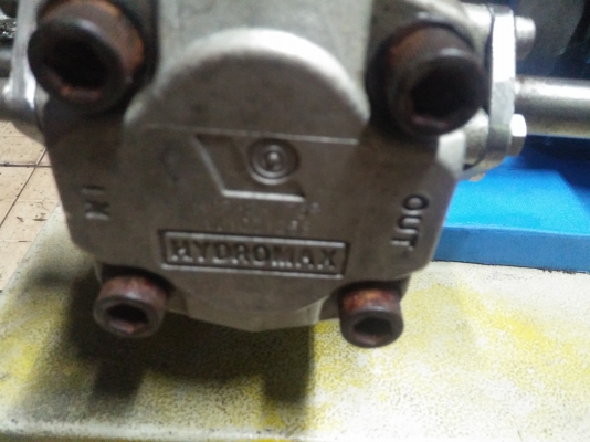 ปั๊มนํ้ามัน